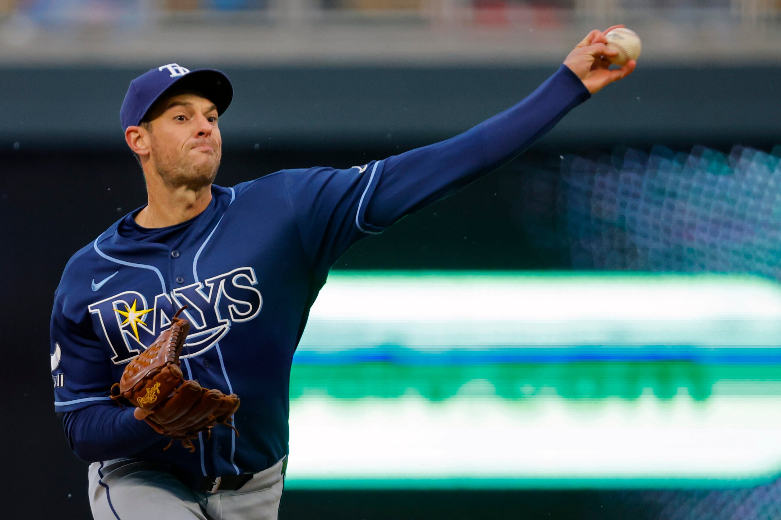 Apr 4, 2026; Minneapolis, Minnesota, USA; Tampa Bay Rays starting pitcher Steven Matz (32) pitches to the Minnesota Twins in the first inning at Target Field. Mandatory Credit: Bruce Kluckhohn-Imagn Images