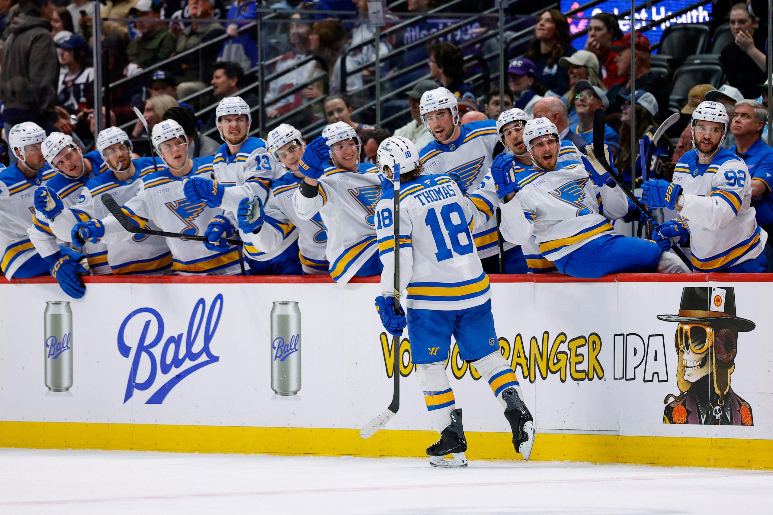 Apr 5, 2026; Denver, Colorado, USA; St. Louis Blues center Robert Thomas (18) celebrates with the bench after his hat trick goal against the Colorado Avalanche in the third period at Ball Arena. Mandatory Credit: Isaiah J. Downing-Imagn Images