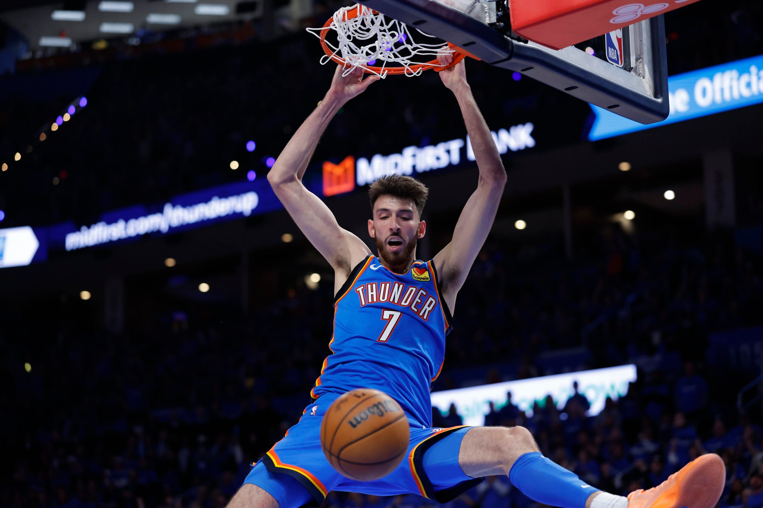 May 5, 2026; Oklahoma City, Oklahoma, USA; Oklahoma City Thunder center Chet Holmgren (7) dunks against the Los Angeles Lakers in the second half during game one of the second round of the 2026 NBA Playoffs at Paycom Center. Mandatory Credit: Alonzo Adams-Imagn Images